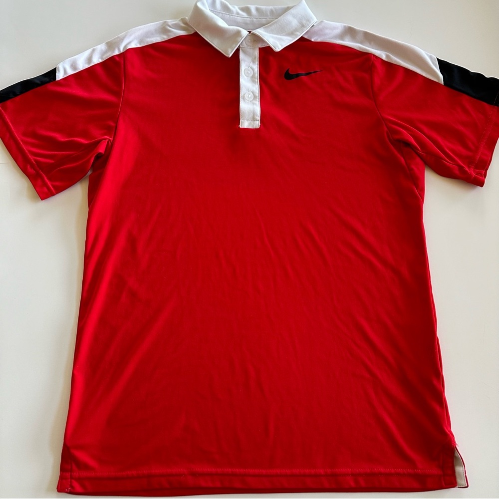 🙂4/$20 Nike Polo Shirt